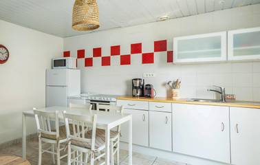 Maison De Vacances pour 3 Personnes dans Noirmoutier-en-l'Île, Vendée, Photo 2