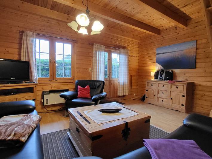 Ferienhaus für 4 Personen, mit Balkon und Terrasse sowie Garten und Seeblick in Fürstenberg/Havel - 2