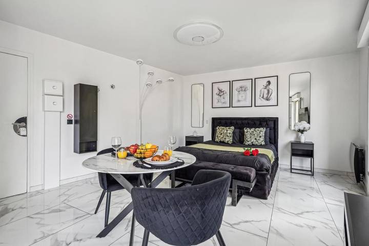 Gîte pour 2 personnes, avec balcon et jacuzzi à Dammarie-les-Lys - 3