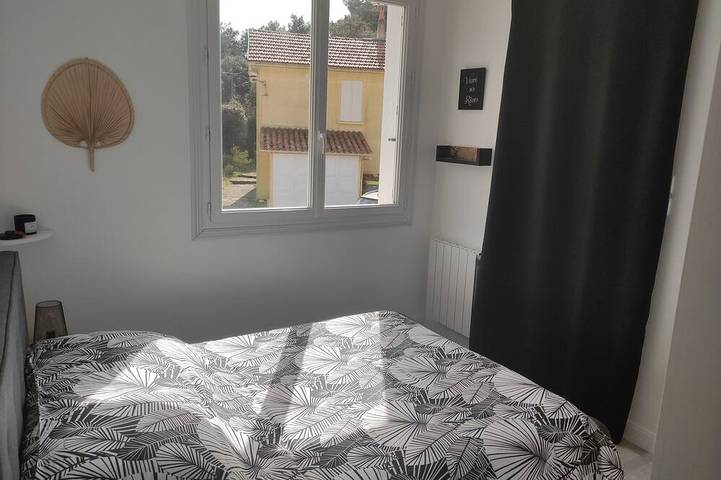 Gîte pour 4 personnes, avec jardin et terrasse, animaux acceptés dans Plage du Veillon - 4