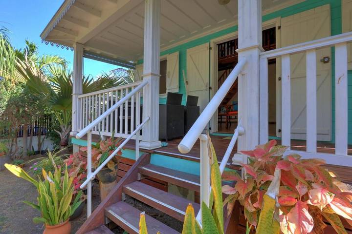 Location de vacances pour 4 personnes, avec jardin et terrasse dans Plage de Trou d'eau - 4