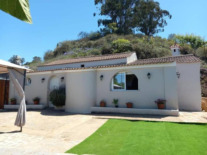 Casa rural para 4 personas, con Balcón y Terraza además de Jardín y Piscina para niños en Moya - 2