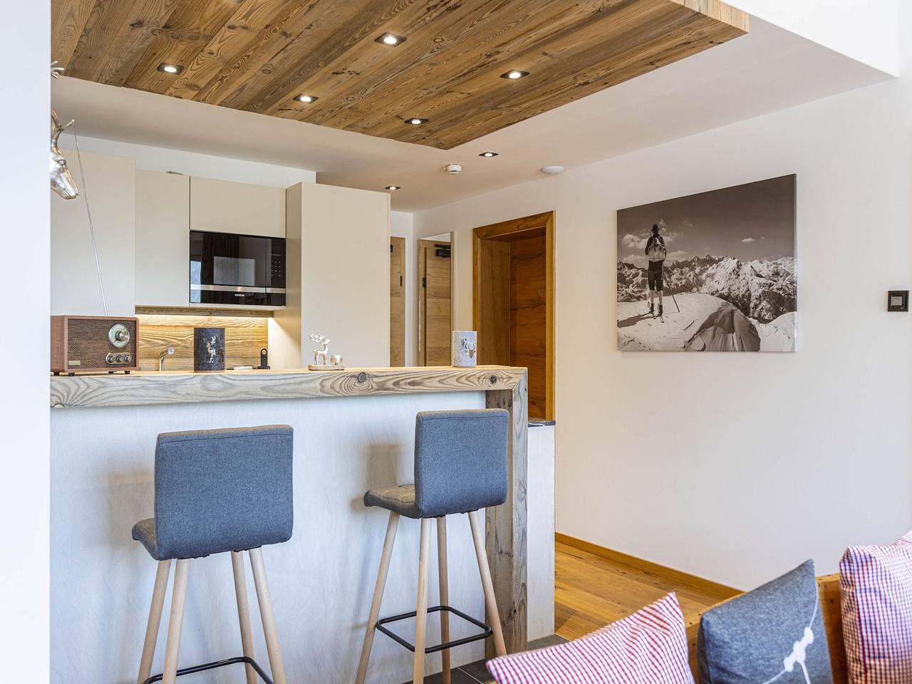 Geheel appartement, Lavish apartment with sauna in Tyrol in Lechtal Alps, Lermoos