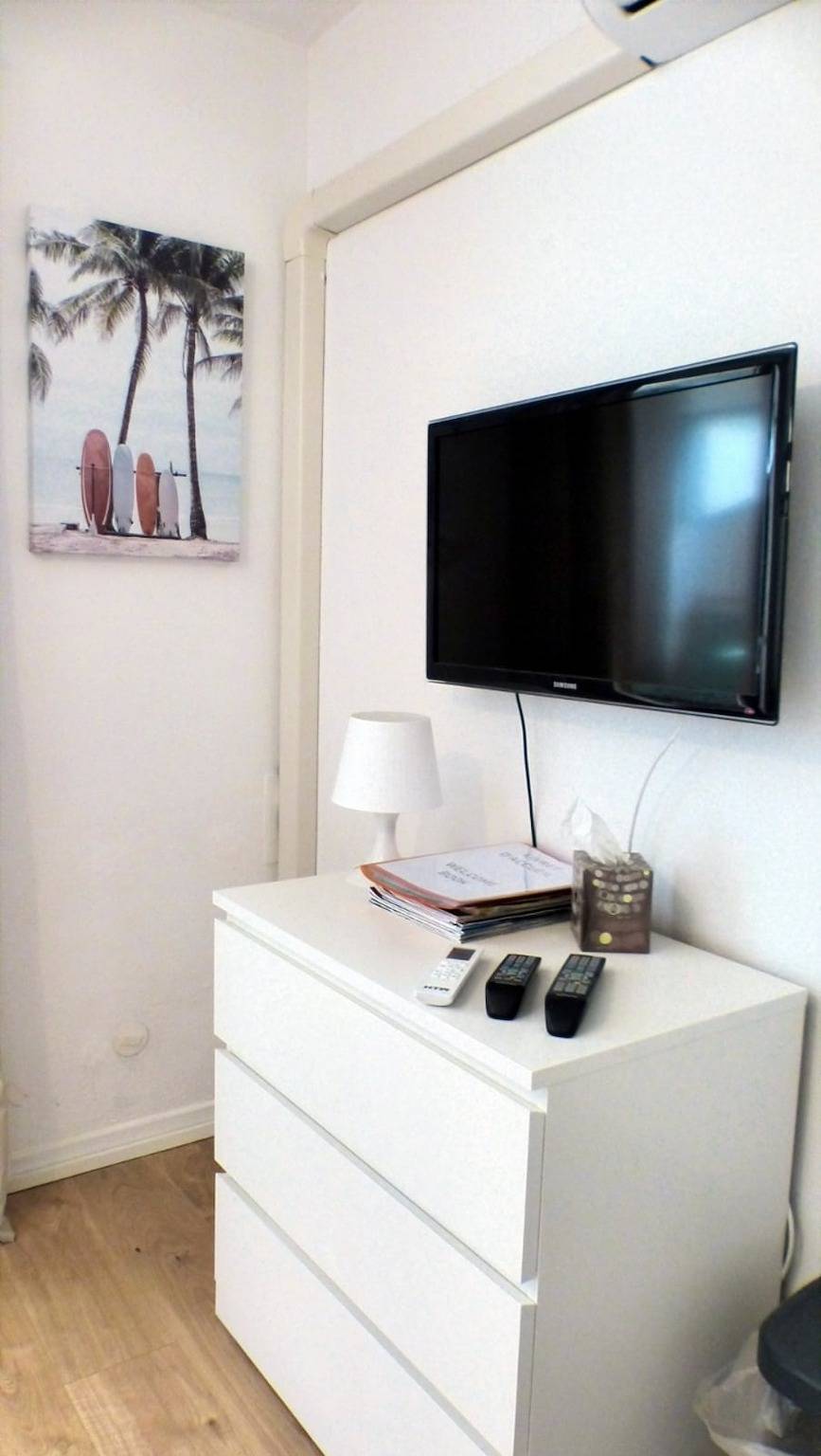 Studio entier, Appartement avec terrasse à Sanary in Sanary-sur-Mer, Région de Toulon