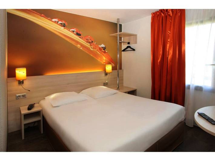 Hôtel pour 4 personnes, avec jardin et terrasse, animaux acceptés à Villemandeur - 3