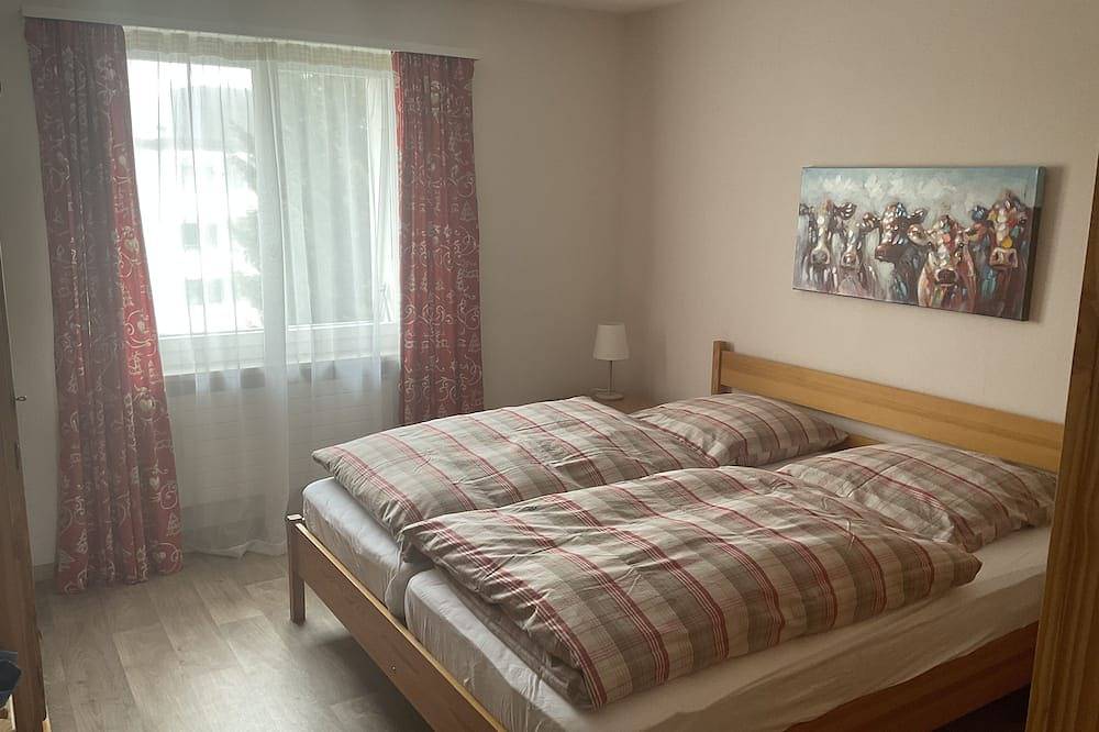 Apartamento entero, Apartamento soleado de 3.5 habitaciones en una ubicación tranquila pero céntrica in Schatzalp, Davos