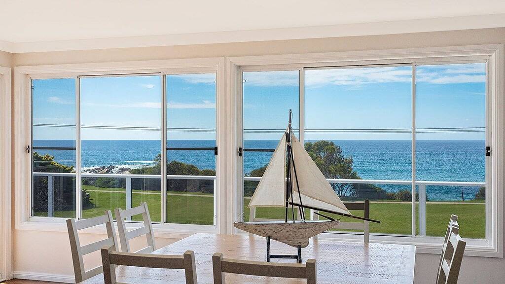 31 Mcmillan Crescent in Dalmeny, New South Wales