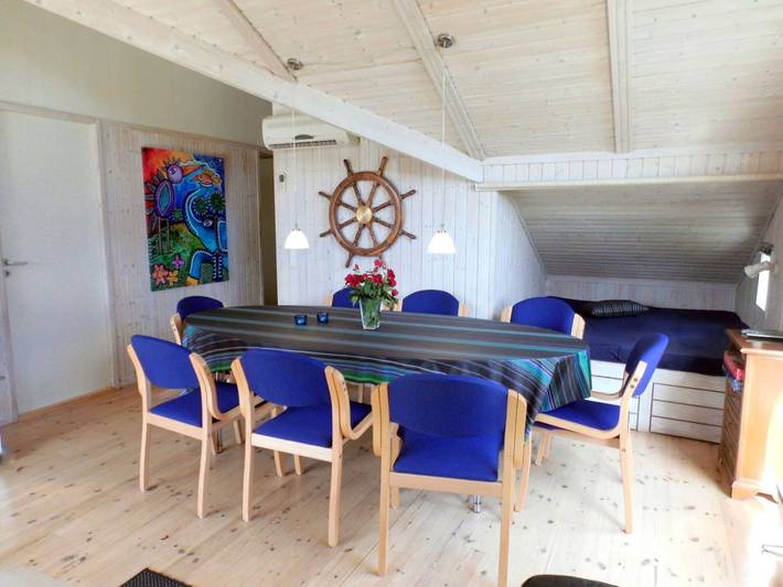 Ferienhaus für 8 Personen, mit Sauna und Whirlpool sowie Terrasse und Garten in Binderup Strand - 2