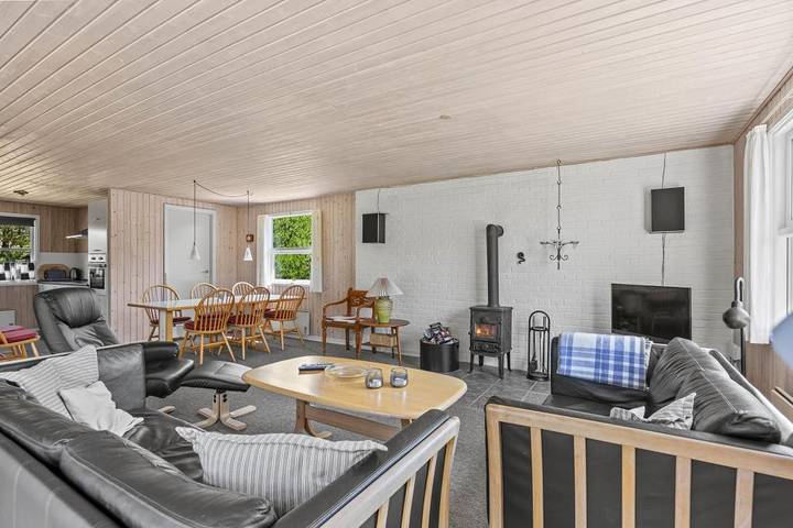 Gemütliches Ferienhaus auf tollem Naturgrundstück, 1 Hund in Blavand, Varde