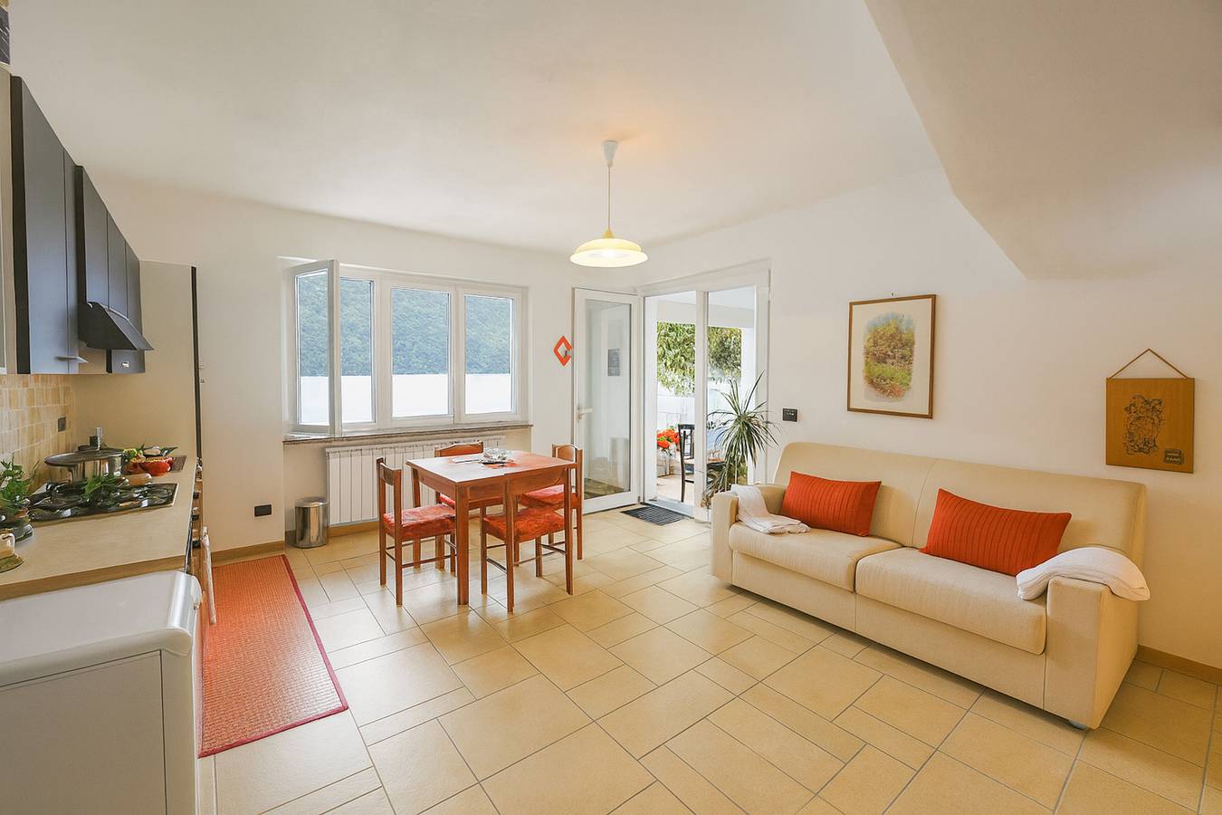 Villa L'Approdo in Gemeinde Porlezza, Luganersee (Italien)