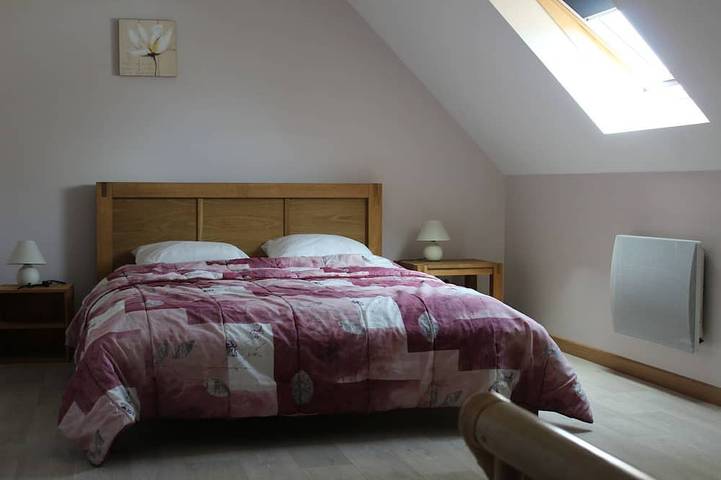 Location de vacances pour 8 personnes, avec terrasse ainsi que jardin et jacuzzi dans Penthièvre - 3