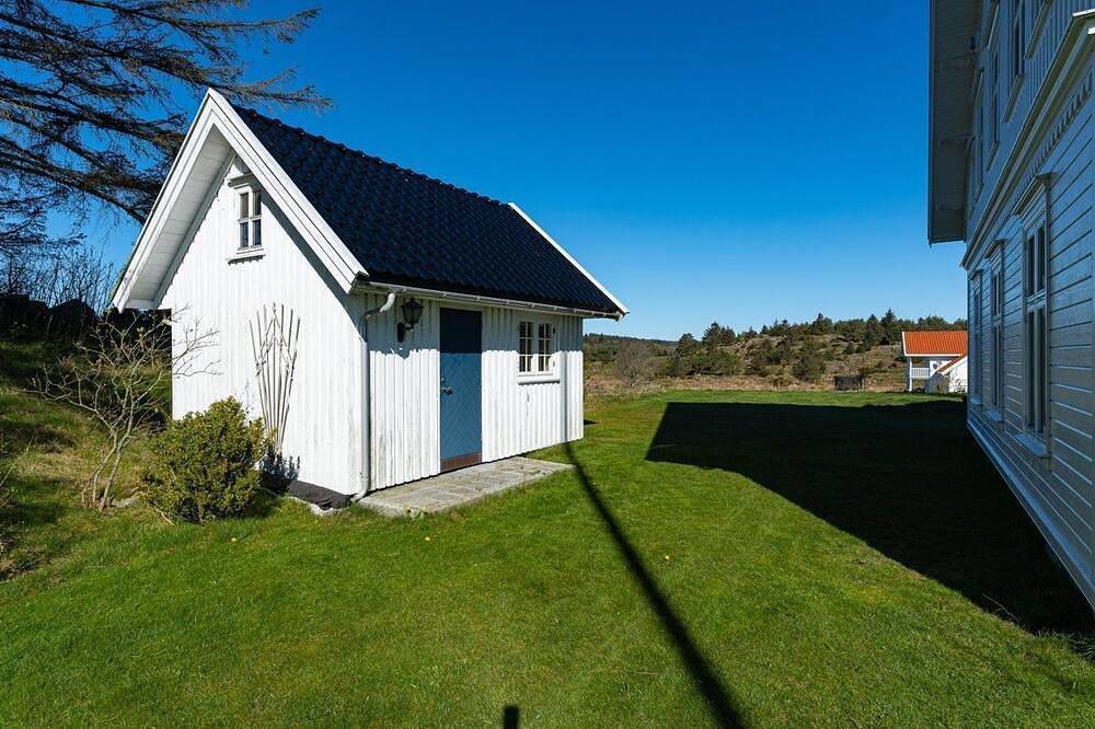Villa Krågenes - B&B i Rolige Omgivelser in Farsund