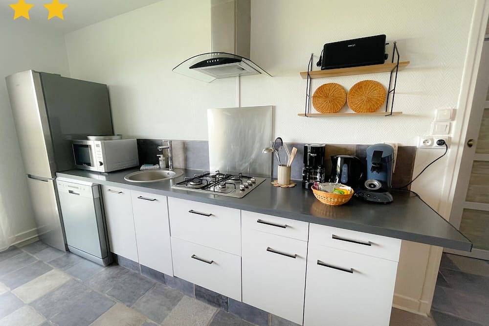 Ganze Wohnung, La Digue -Apartment-Ensuite Bad-Strandblick in Calais, Calais und Umgebung