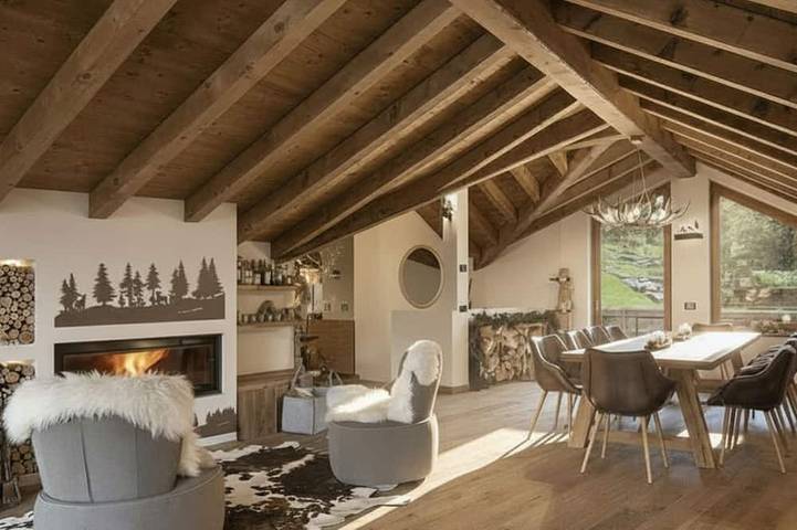 Villa pour 10 personnes, avec jacuzzi et balcon ainsi que sauna et jardin - 1