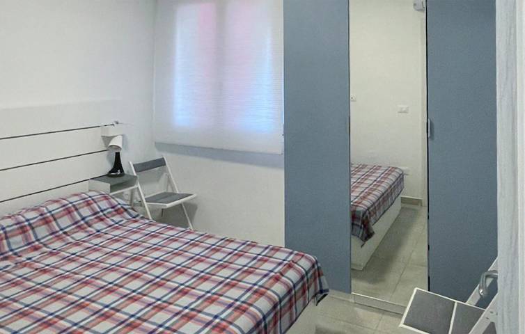 Appartamento intero, Appartamento con vista mare, piscina e terrazza, a 2,5 km dalla spiaggia in Spiaggia Calafarina, Pachino
