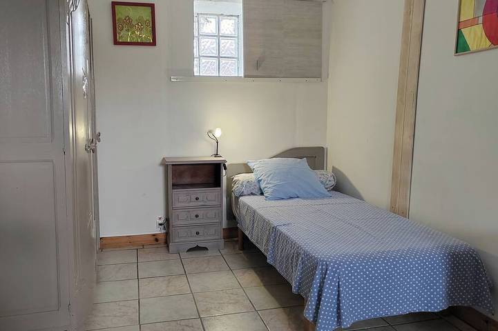 Gîte pour 7 personnes, avec jardin et terrasse à Cersay - 4