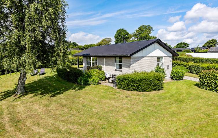 Ferienhaus für 4 Personen, mit Terrasse und Garten auf Als - 2