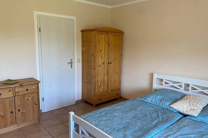 Ferienwohnung für 2 Personen, mit Terrasse und Garten in Sangerhausen - 3