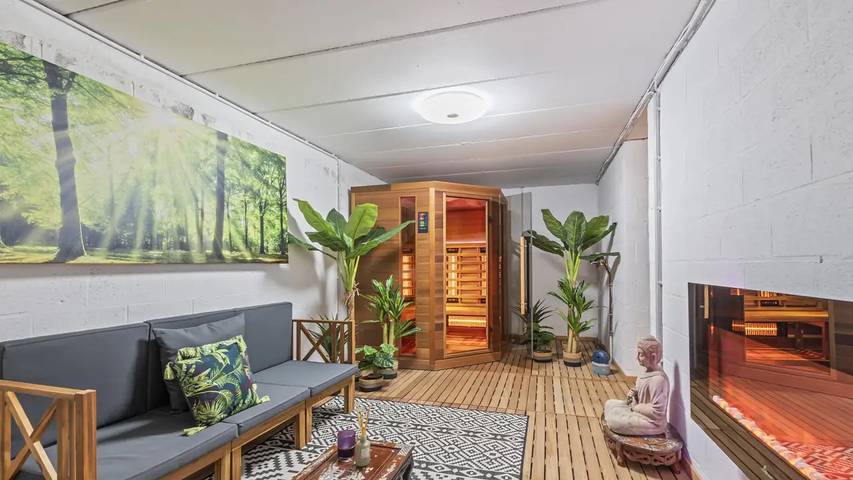 Location de vacances pour 11 personnes, avec sauna et jardin à Marchin - 4
