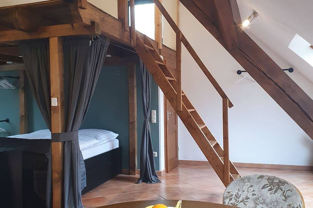 Ganze Wohnung, Schöne Ferienwohung im Mühlenhaus auf dem Gutshof Husenhof in Xanten, Niederrhein