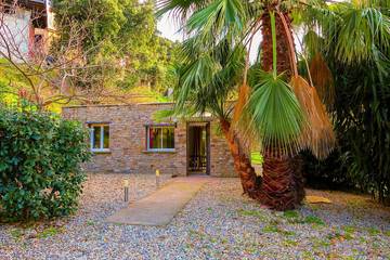 Cottage pour 4 personnes, avec jardin ainsi que piscine et terrasse à Barbaggio