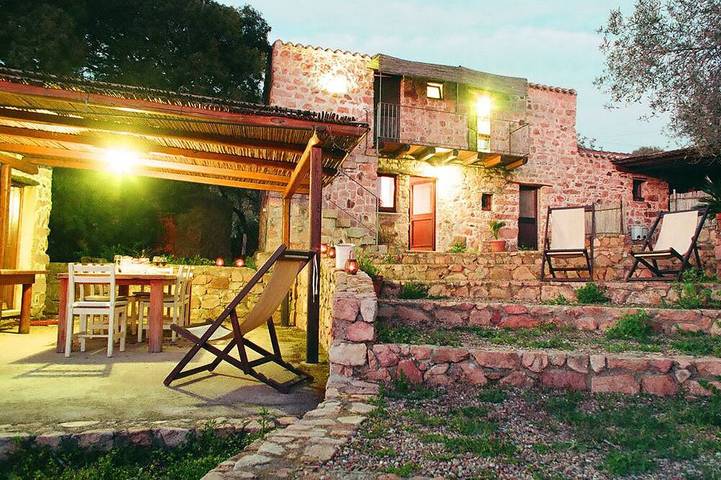 Ferienhaus für 8 Personen, mit Garten