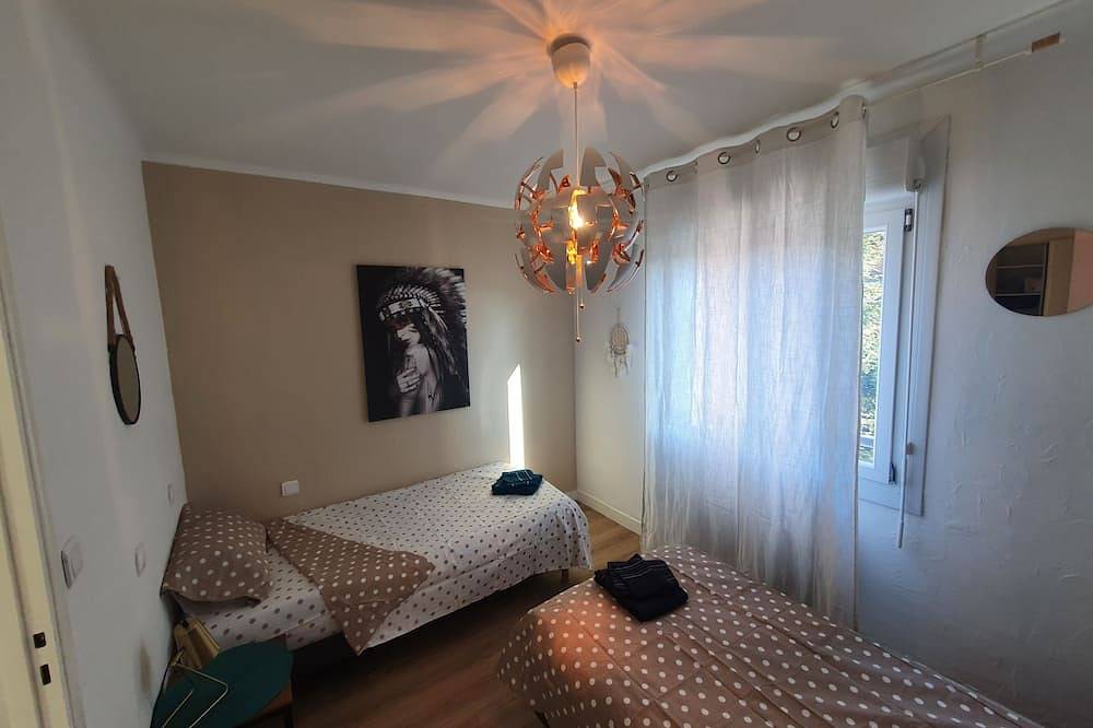 Ganze Wohnung, Very pleasant apartment 5 minutes from the sea in La Côte Vermeille, Cerbère