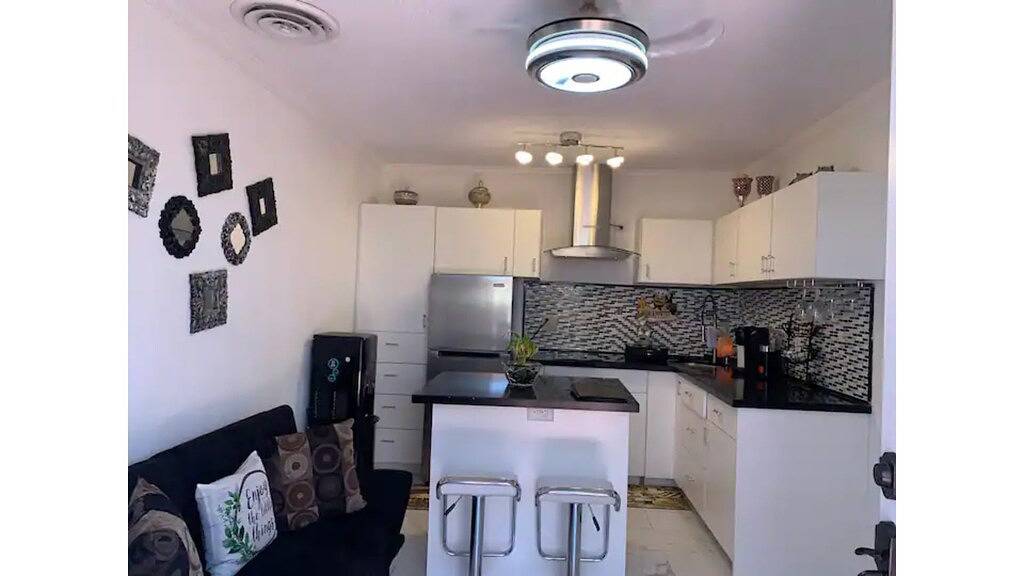 Ganze Wohnung, Enjoy Las Vegas With an Exceptional Stay! in Winchester (NV), Nevada