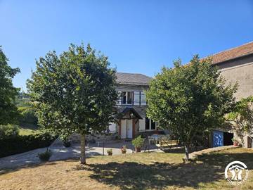 Gîte pour 6 personnes, avec piscine et terrasse, animaux acceptés à Paulinet