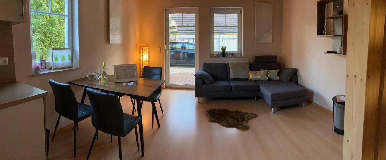 Ganze Wohnung, Two-Bedroom Apartment in Wackersdorf, Naturpark Oberpfälzer Wald