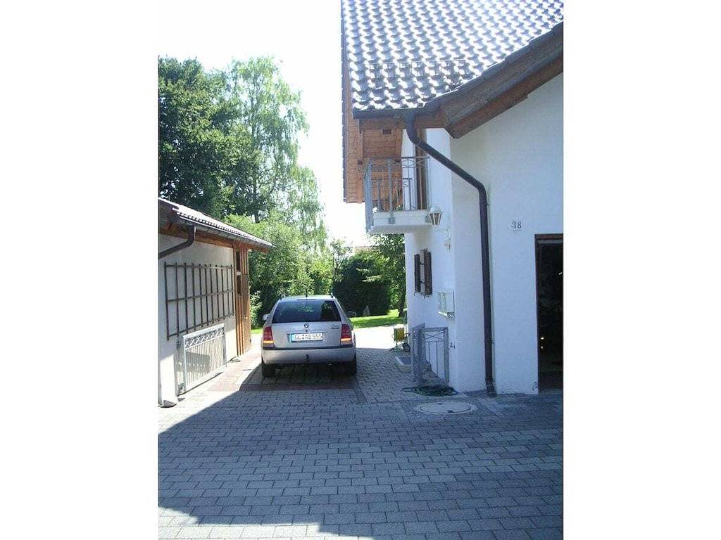 Ferienwohnung mit 2 Schlafzimmer in Murnau am Staffelsee, Das Blaue Land