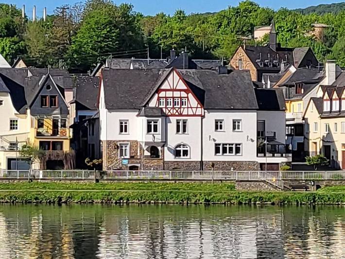 Ferienhaus für 2 Personen, mit Terrasse und Ausblick