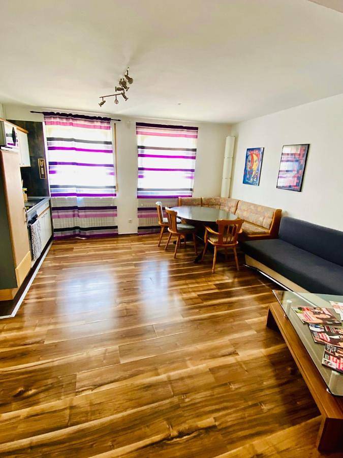 Ferienwohnung für 6 Personen, mit Terrasse und Ausblick in Kaufbeuren - 2