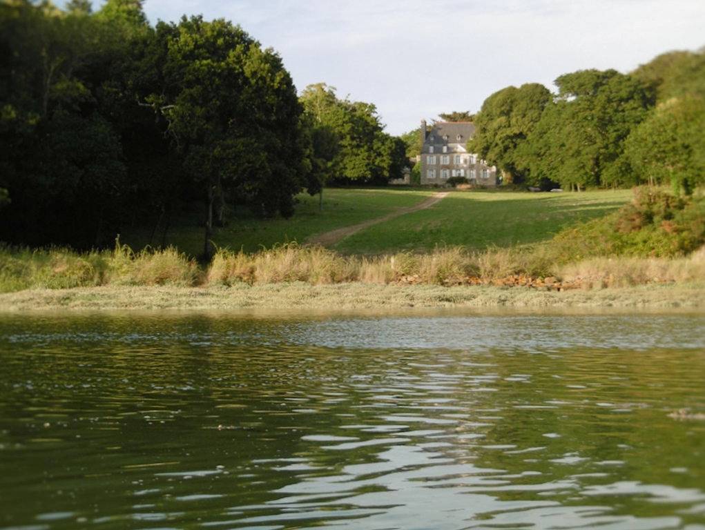 Le Vieux Manoir - Gîtes du Manoir de Kerhir in Trédarzec, Côte de Granit Rose