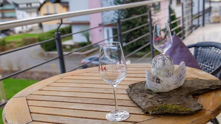 Ferienwohnung für 4 Personen, mit Balkon in Kröv