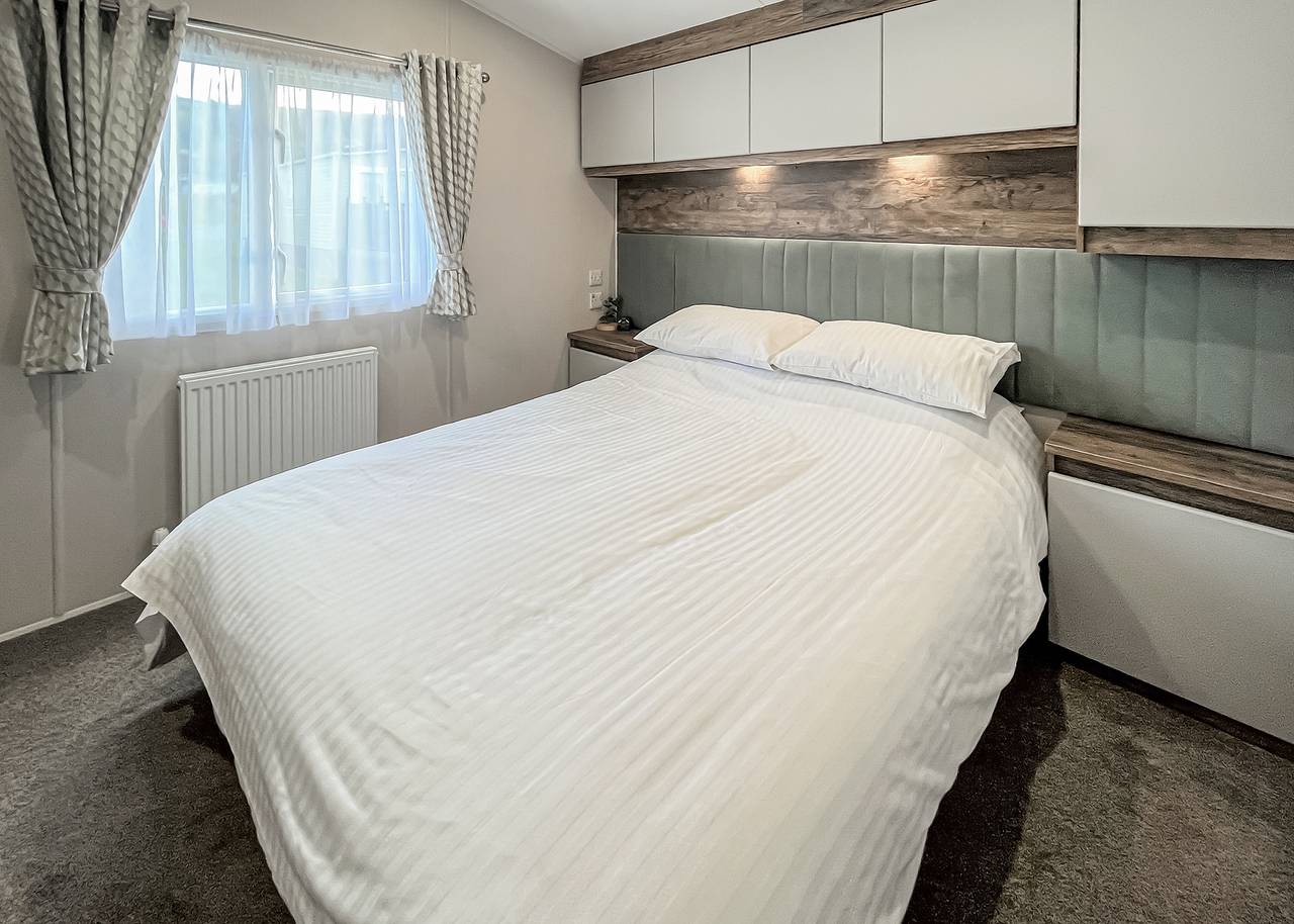 Superior 2 Pet in Llwyngwril, Snowdonia