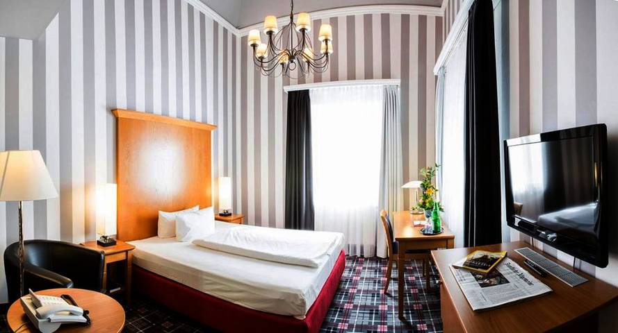 Hotel für 3 Personen, mit Terrasse und Sauna, mit Haustier