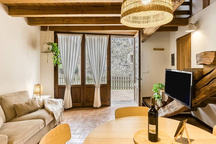 Casa de vacaciones para 2 personas, con Balcón y Jardín en Garrotxa - 4