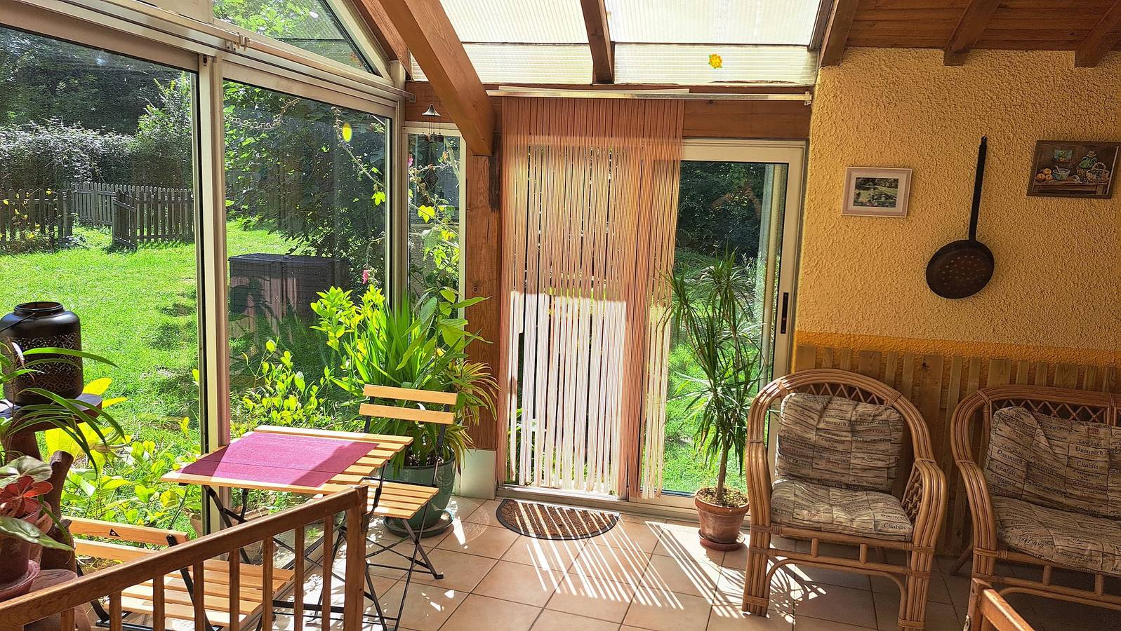 Ferienhaus „Le Chant de la Rivière“ – Einzigartige Lage inmitten der Natur! in Carla-de-Roquefort, Ariège