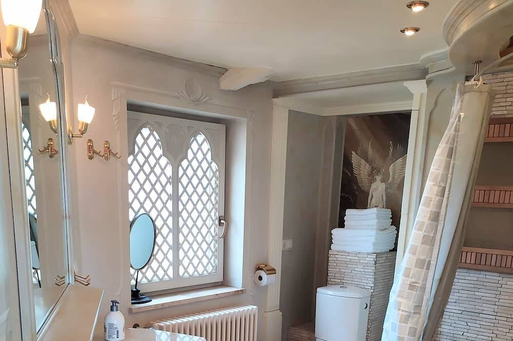 Ganze Wohnung, Super Penthouse #9 +Wintergarten +Balkon +Klima in Eschweiler, Rheinland