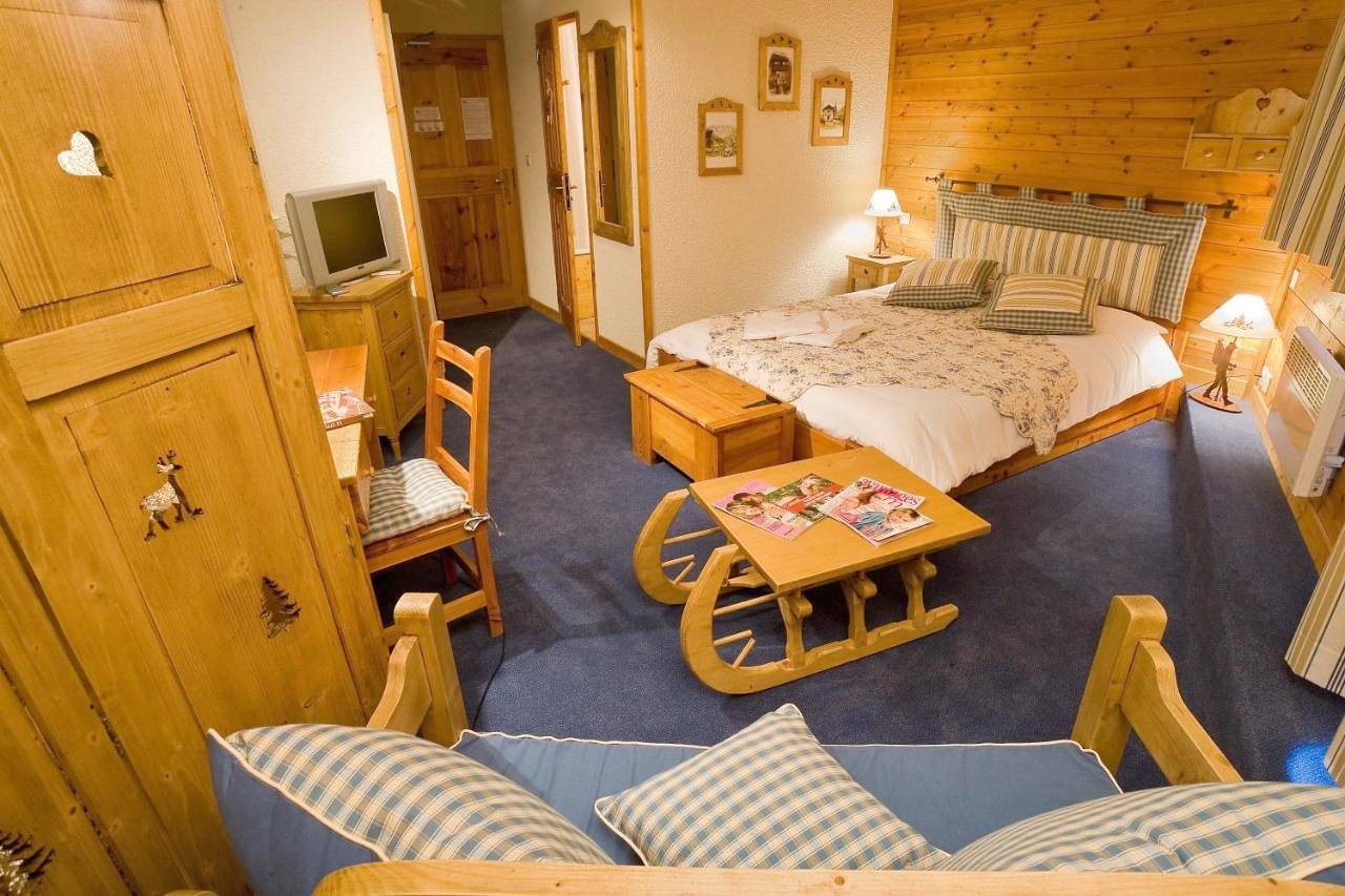 Triple Room - Long Stay in Névache, Région de Briançon