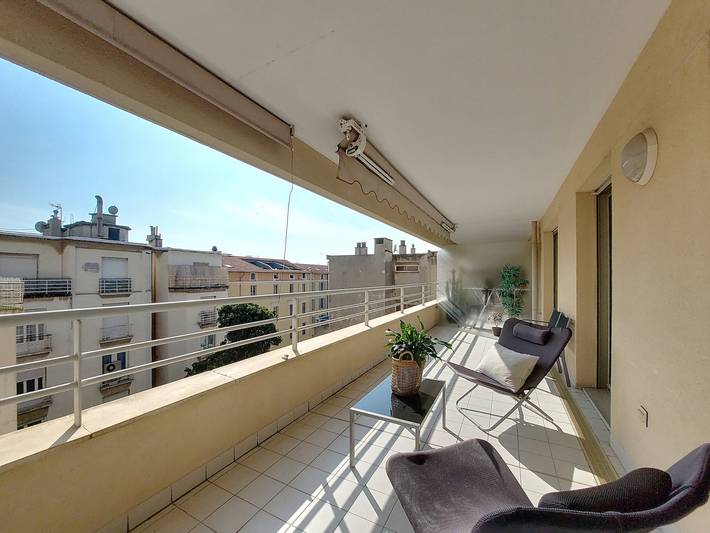 Gîte pour 2 personnes, avec terrasse dans Casino Du Palais De La Mediterranee - 2