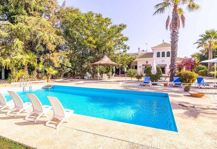 Casa rural para 11 personas, con Jardín en Morón de la Frontera - 3