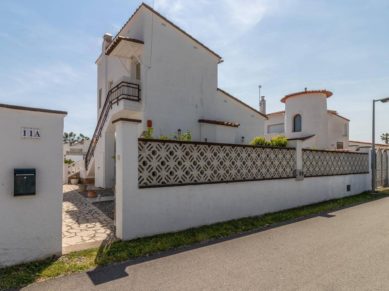 Villa con piscina privada climatizada, wifi, sat, cerca playa in Empuriabrava, Oberampurien
