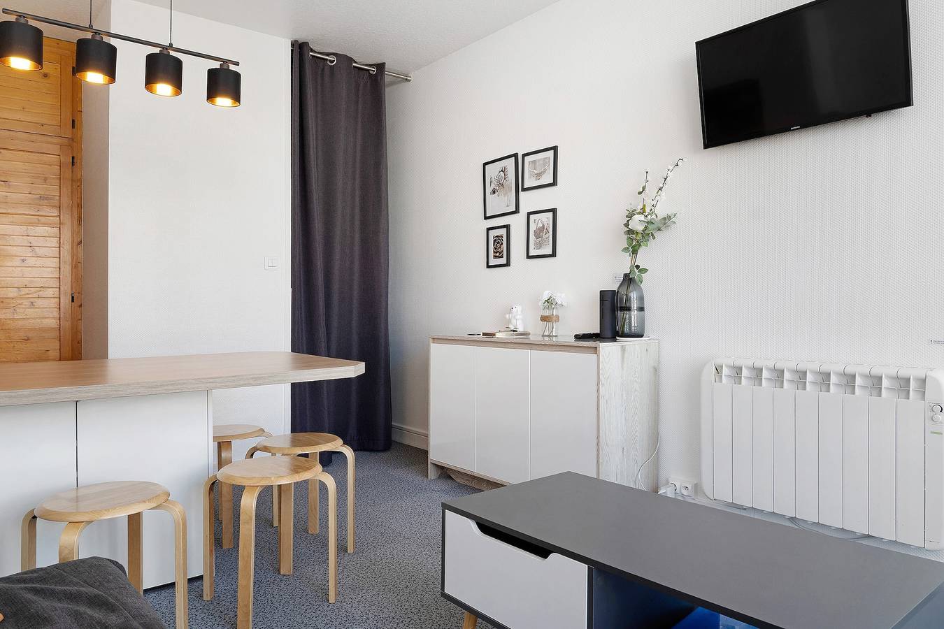 Ganze Wohnung, Südseitiges Studio direkt an der Piste für 4 Pers., Wlan, Gr10 in La Pierre Saint-Martin, Arette