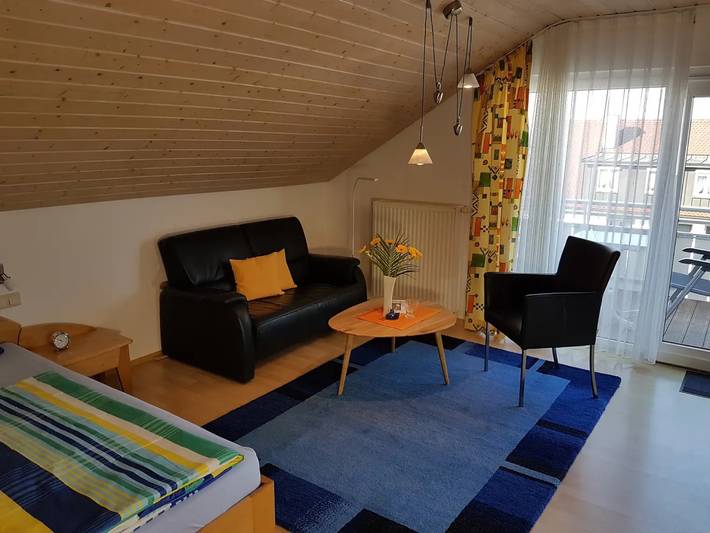 Ferienwohnung für 2 Personen, mit Seeblick und Balkon in Unteruhldingen - 4