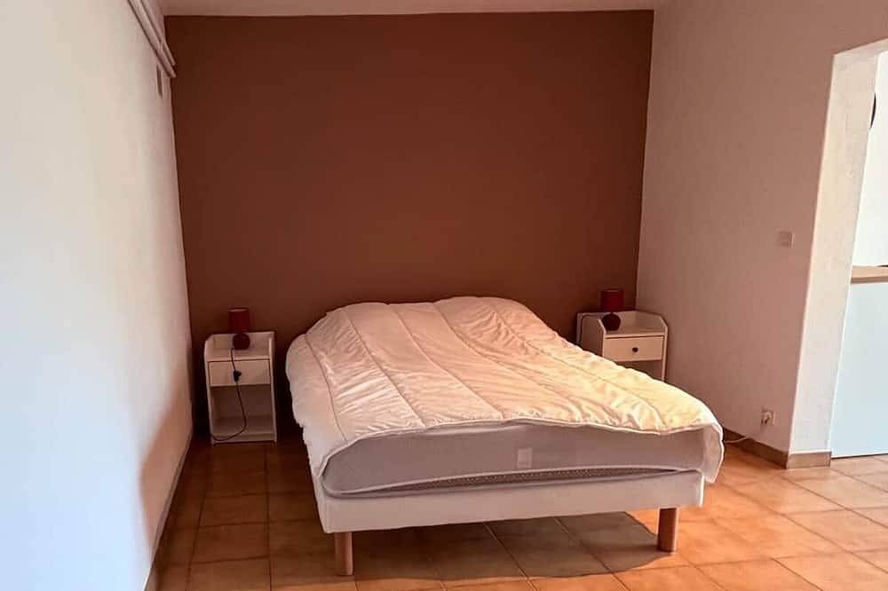 Appartement entier, Studio*Château Castelnaud*Au bord de la rivière in Castelnaud-la-Chapelle, Périgord Noir