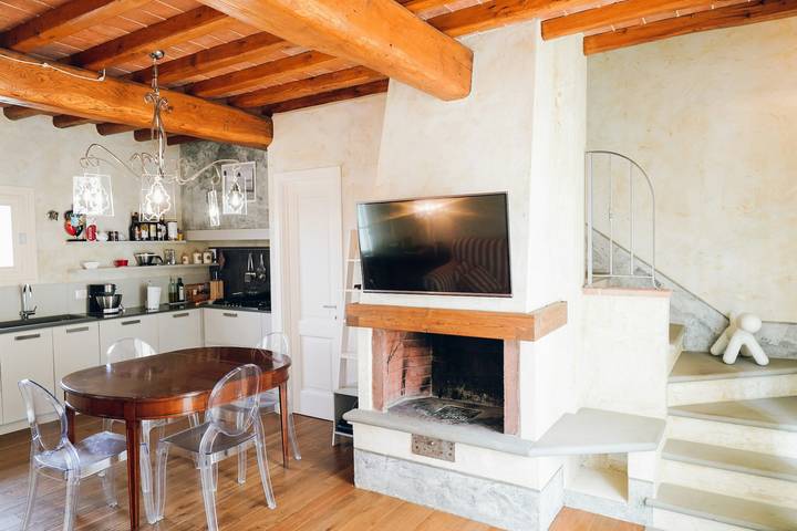 Grange acceptant les chiens avec vue à Reggello in Reggello, Valdarno