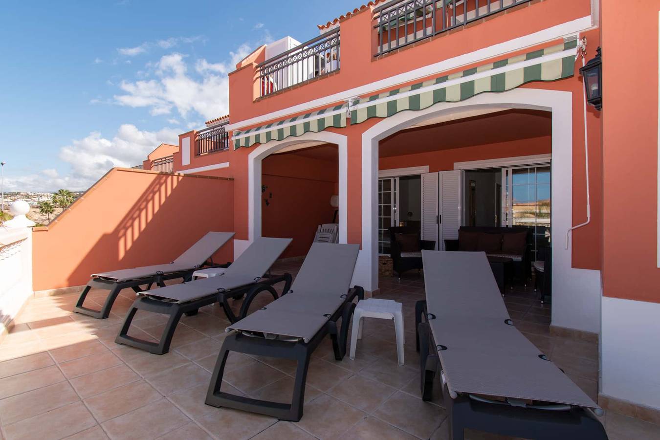 Appartement entier, Appartement de vacances pour 6 personnes avec jardin in Playa de la Enramada, Adeje