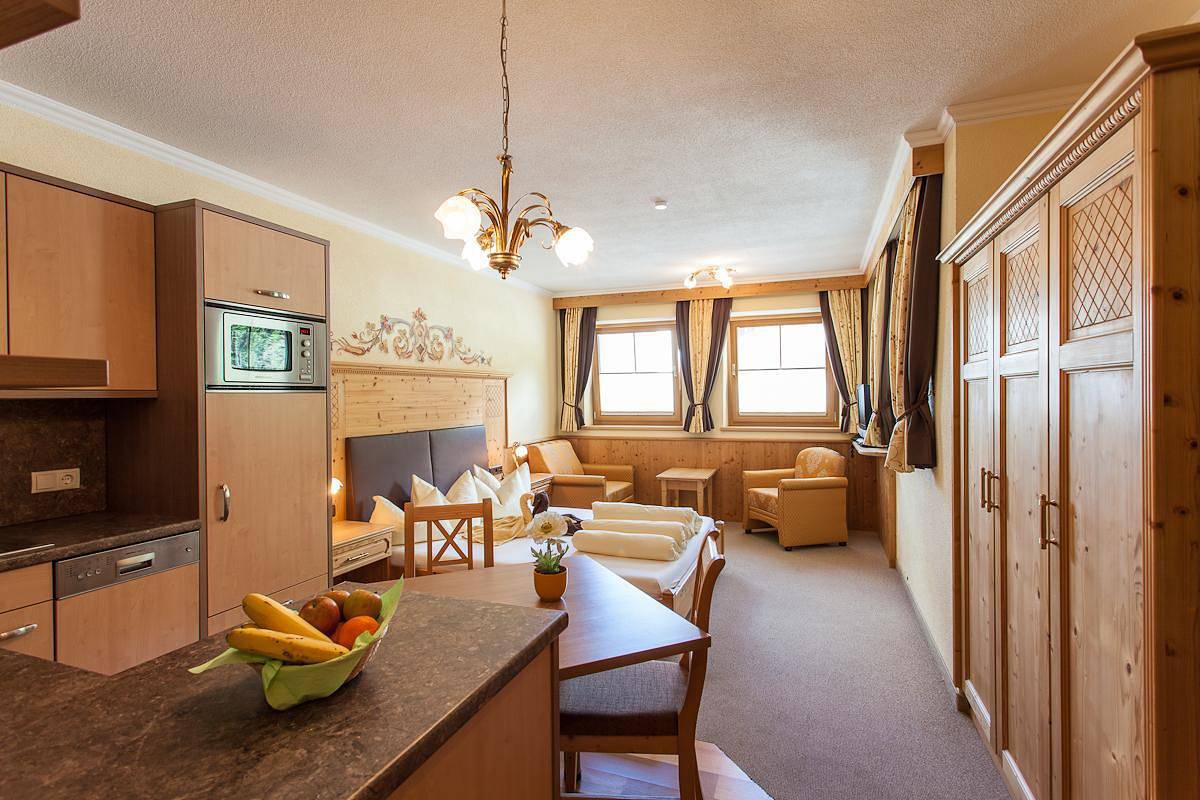Ganze Ferienwohnung, Studio Arnika Top 1 in Stubaier Alpen, Längenfeld